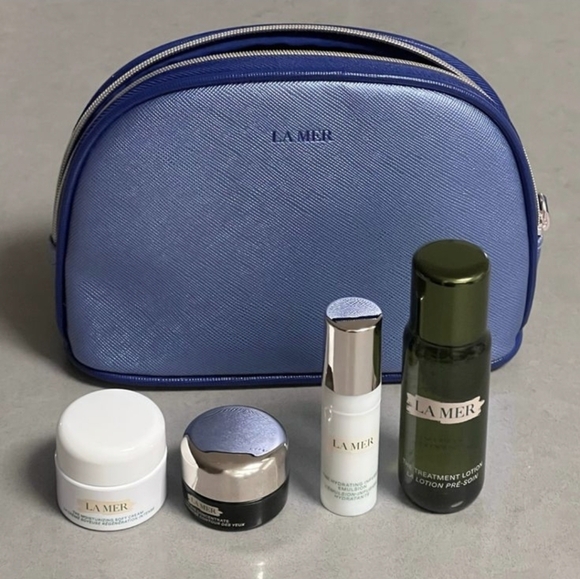 ✨La Mer 4-Piece Skincare Gift Set + Blue Cosmetic Bag - NEW✨ - Picture 1 of 5